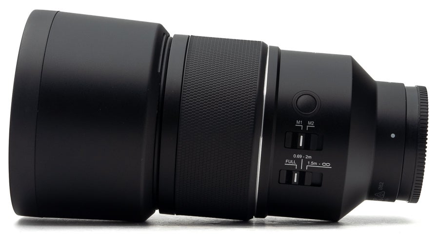 K&auml;ytetty SAMYANG AF 135mm F/1.8 (Sony FE)-1