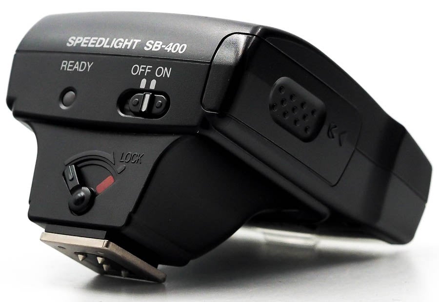 Nikon Speedlight SB-400-1